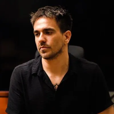Retrato de Andrés Mateos, Fundador y Director